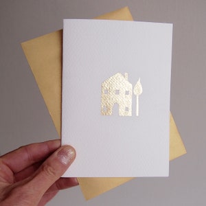 Cartão de casa nova feito à mão em folha de ouro, cartão de casa nova em folha de ouro, casa nova feliz, cartão de casa, casa nova feliz, cartão de aniversário de casa em folha de ouro