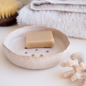 Handmade white ceramic soap dish, soap dish,white soap holder, bathroom accessory, ceramic dish, pottery soap dish,rustic ceramic soap dish