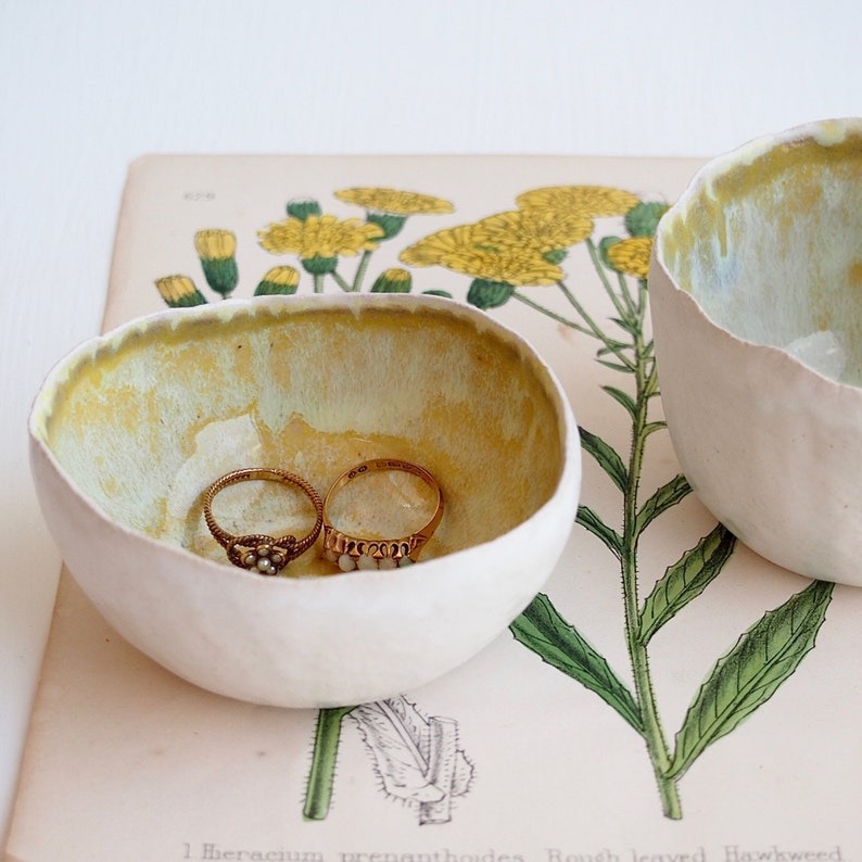 Handmade Ceramic yellow ring holder dish, yellow ring dish, yellow ceramic bowl, yellow pottery ring display dish, yellow jewellery dishes image 1