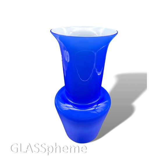 SALVIATI MURANO Cobalt Over Lattimo Cased Glass Vase | MINT & SIgned!