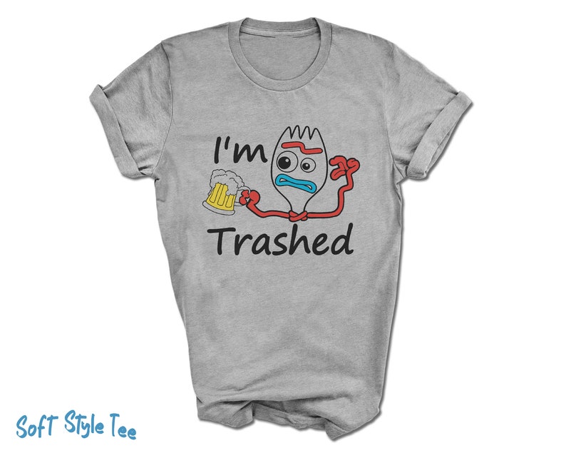 May include: A gray t-shirt with a cartoon image of a fork holding a beer and the text "I'm Trashed".