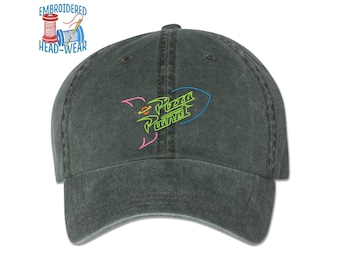 Gorra bordada Pizza Planet Shuttle / Gorra bordada neón Pizza Planet de Toy Story Land / Tallas para adultos y jóvenes Gorra de camionero Sombrero de pescador Sombrero de papá