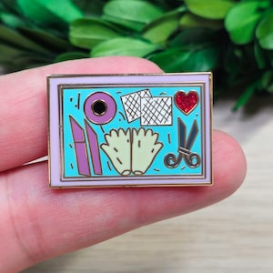 Operating room pin. Surgical pin. Surgical staff gift. Surgery tray pin. Surgery tech gift. Surgical gift. Surgical nurse pin. OR pin