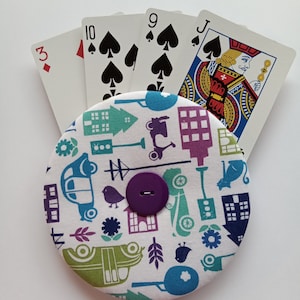 playing card holder purple, assistant card holder, easy hold playing card holder, family game night card holder, fabric no drop card holder