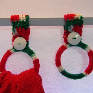 crocheted hanging Christmas towel holders set of 2, kitchen towel ring, hand towel holder, dorm room decor, RV towel holder, towel holders