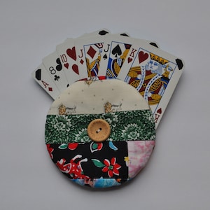playing card holder, card holder for sore hand, easy hold playing card holder,  family game night card holder, fabric, no drop card holder