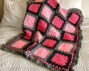Pink and Grey Baby Blanket Pattern, Granny Square Blanket, Beginner Crochet Pattern, baby girl afghan, easy baby blanket