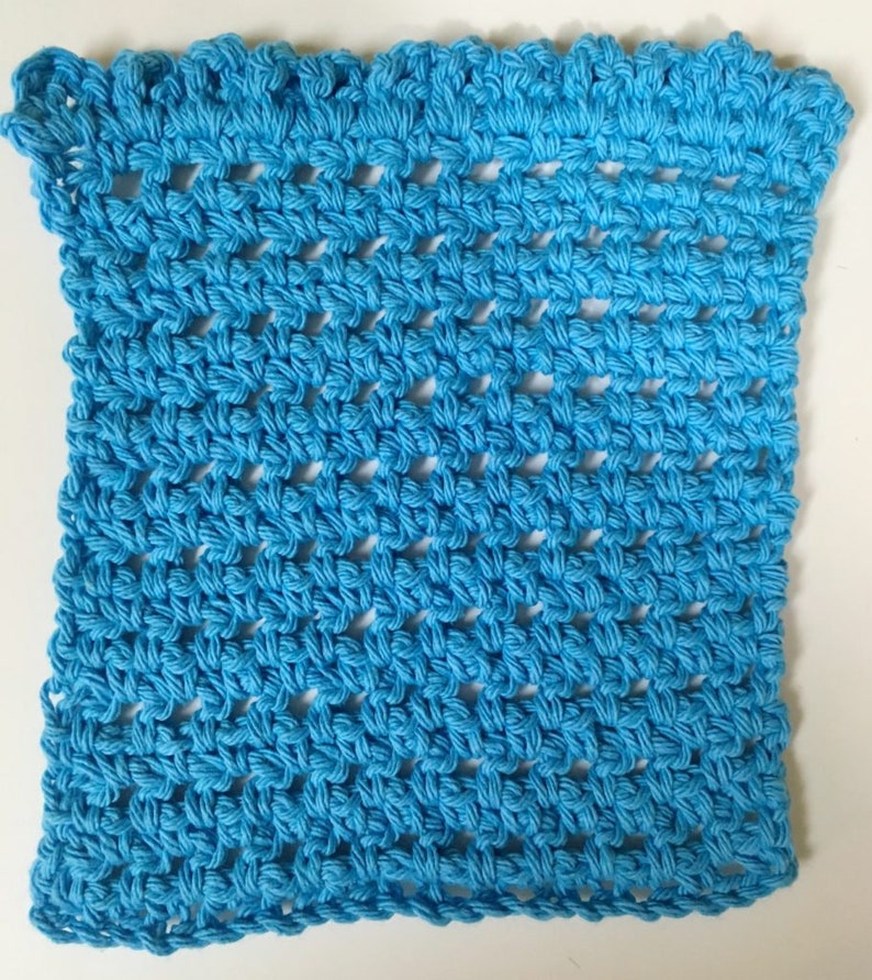 Beginner Crochet Pattern, Simple Cute and Quick Crochet Washcloth, Modern Easy Crochet Pattern, Crochet Tutorial, Crochet Pattern PDF image 3