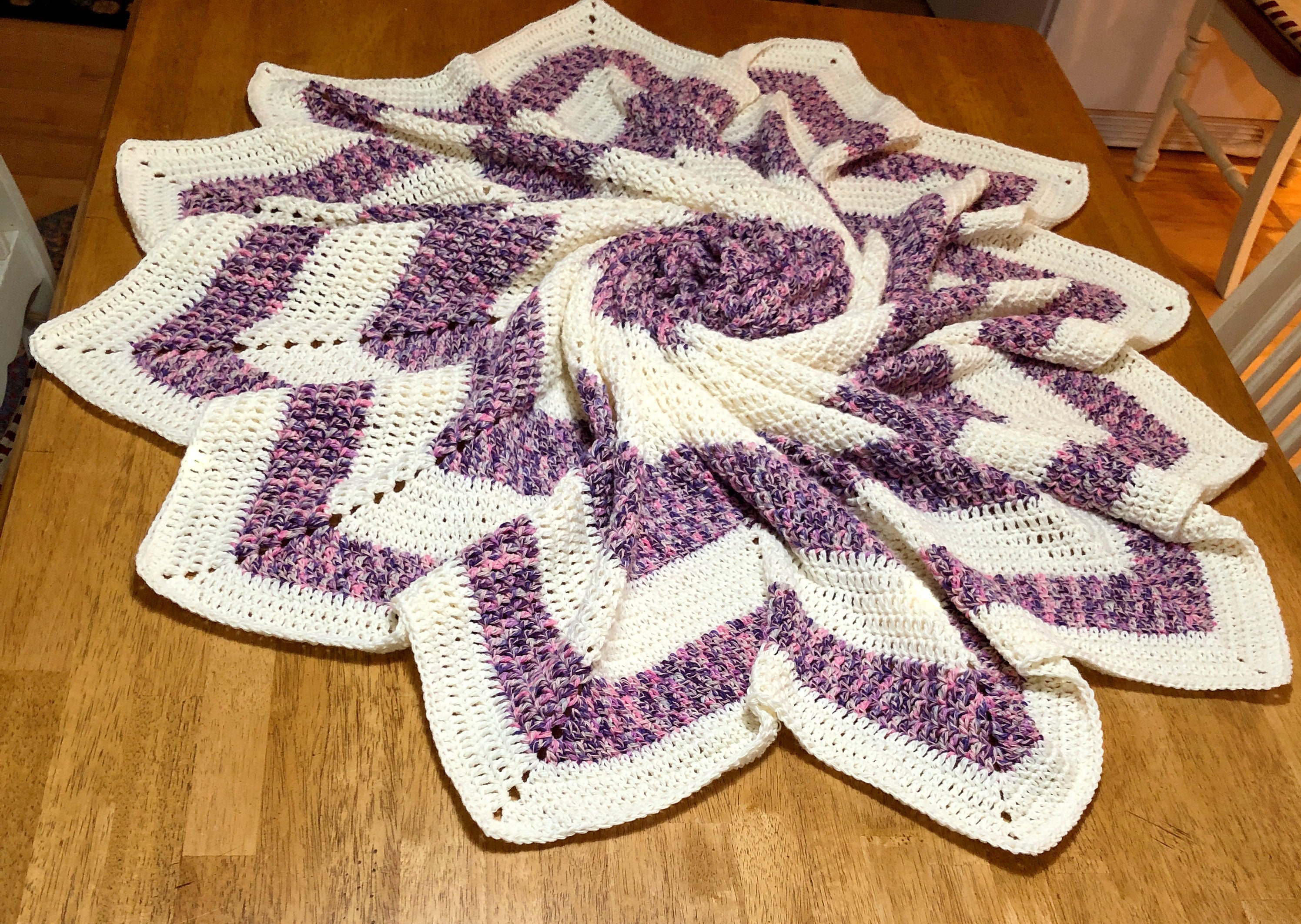 40 Fabulous Crochet Star Blankets and Patterns You Must Make 23 Crochet pattern Crochet 12-Point Star Blanket
