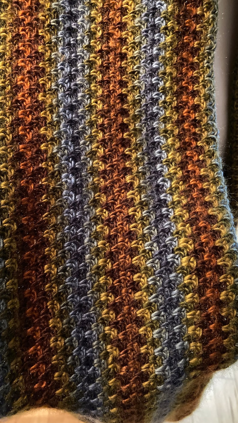 Easy Crochet Infinity Cowl Pattern, Beginner Crochet Scarf Pattern, Textured Crochet Cowl image 3