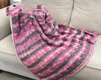 Roze camouflage babydeken haakpatroon | Blozende camouflagedeken | Camouflagedeken voor meisjes | Gehaakt Catharinawiel | Gooipatroon