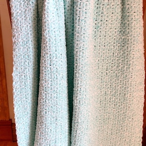 Thick crochet Blanket Pattern, Velvet Yarn Warm Blanket, V-Stitch Blanket, Chunky Crochet Afghan, crochet pattern PDF