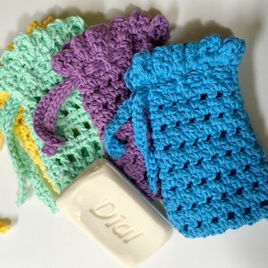 Simple Bar Soap Holder, Easy Crochet Pattern, Rustic Crochet Soap Saver Pattern, Draining Soap Dish, Eco-Friendly Bathroom Accessory image 5