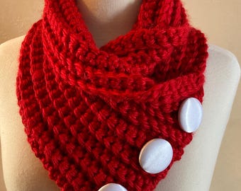 Geschikt voor beginners: grof gehaakte nekwarmerpatroon pdf, knusse Crossroads-knoopsluiting