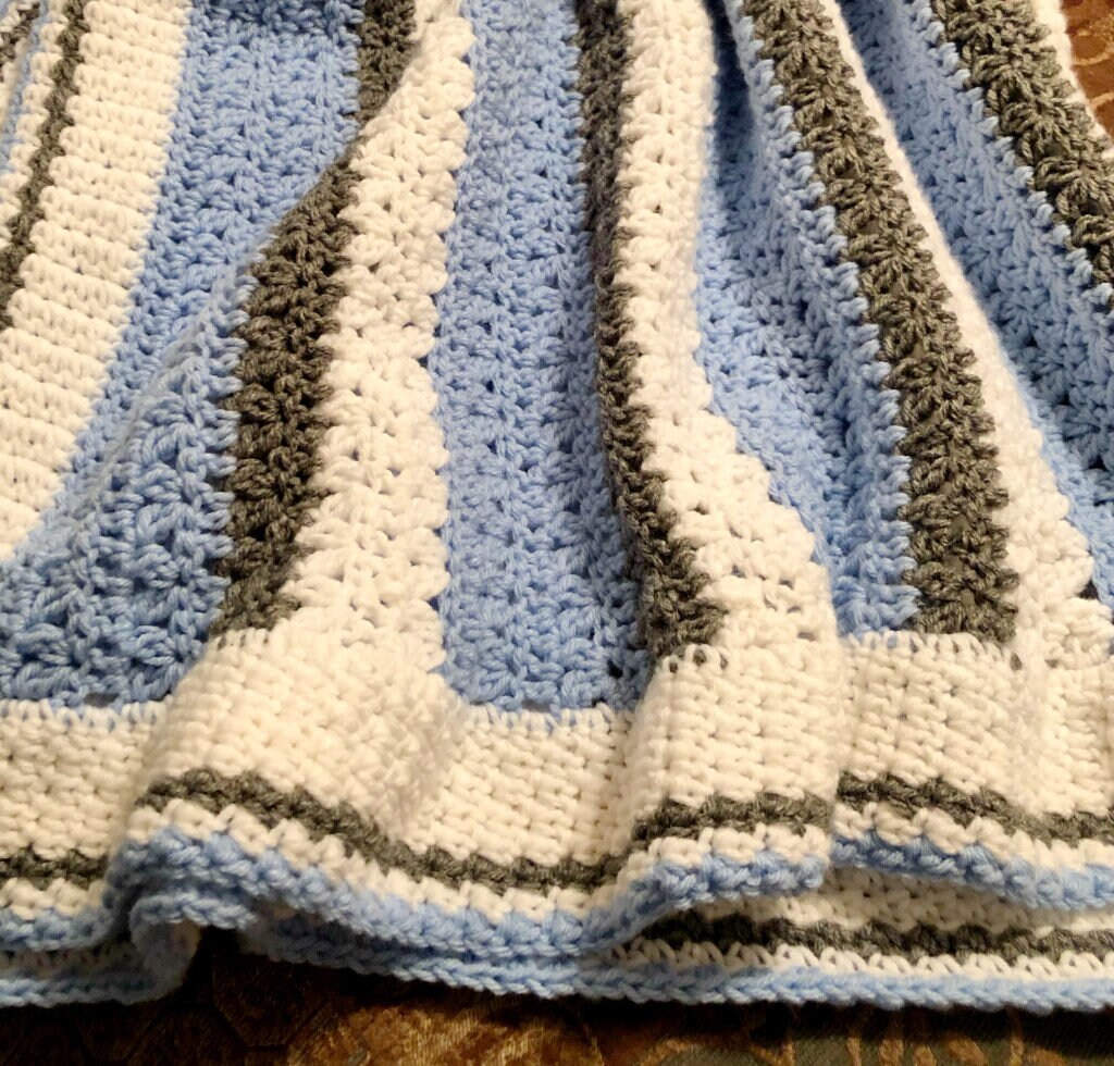 34 Crochet V-Stitch Patterns You Won't Want To Miss 26 Textured Crochet Blanket