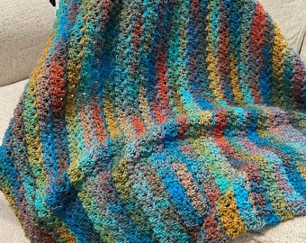 Crochet Throw Blanket Pattern PDF, Primrose Stitch Blanket, Self Striping Yarn Blanket, Beginner Friendly