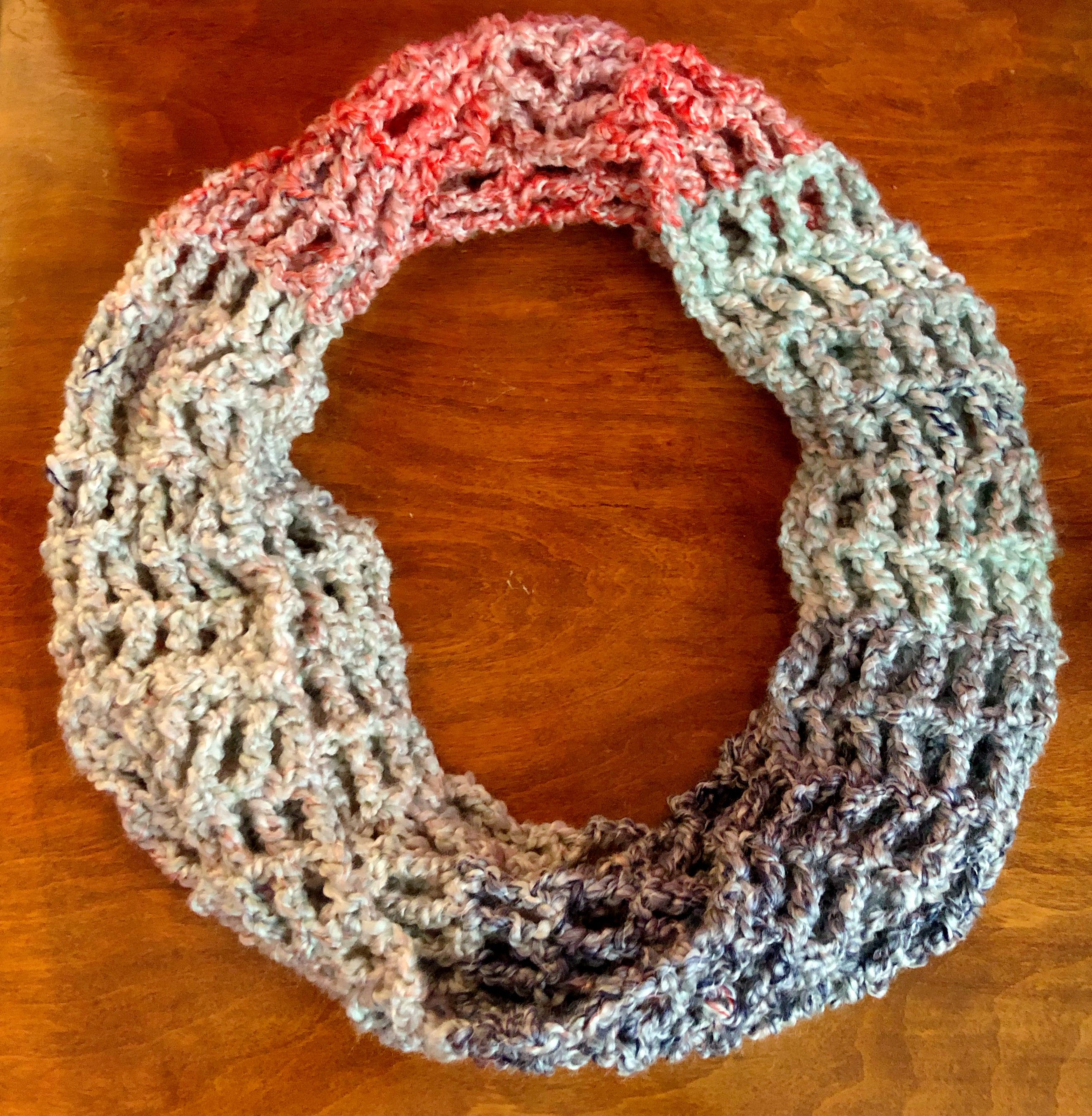 35 Cardinal Crochet Patterns to Stitch for Gifts, Decor, and Bird Lovers 5 Chunky Crochet Cowl