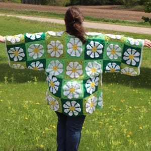 Vintage Retro Daisy Granny Square Cardigan Crochet Pattern | Size Inclusive S–5XL | Instant Download PDF