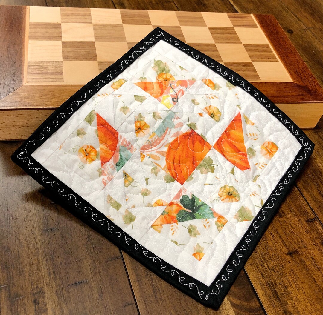 Little Pumpkin Patch Mini Quilt Pattern, Autumn Trivet Sewing Pattern ...