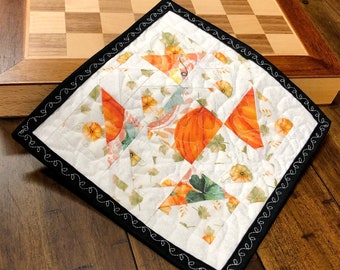 easy hot pad quilt pattern, Little Pumpkin Patch mini quilt pattern, trivet pattern, sewing pattern