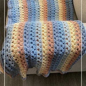 Quick and Easy Crochet Blanket, Crochet Blanket Tutorial , Crochet Modern Granny Blanket Pattern, Easy Crochet Patterns image 7