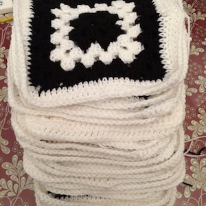 granny square afghan, Beautiful Black and White Granny Square Blanket, beginner crochet blanket pattern image 9