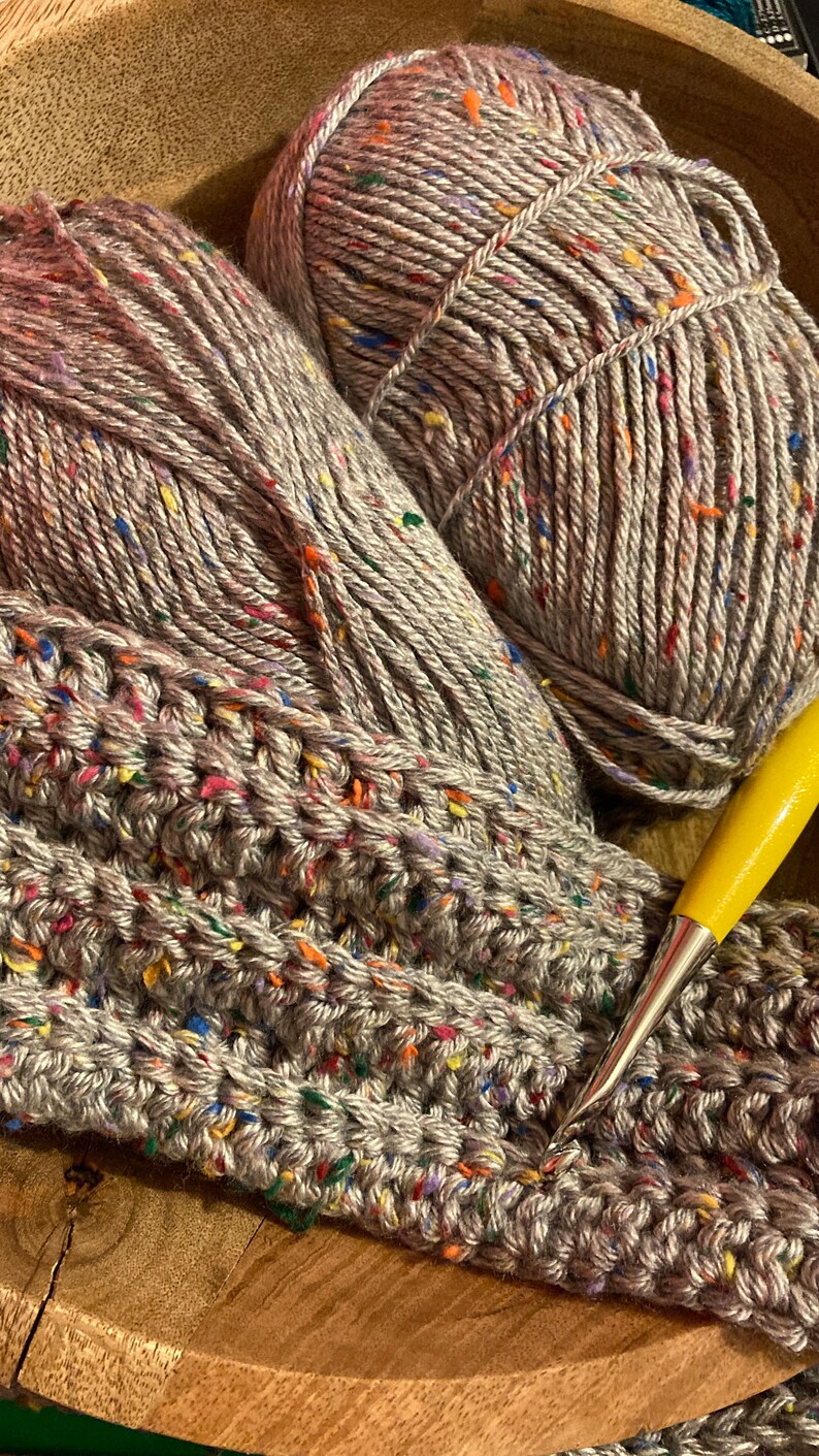 Crochet Pattern, Easy Infinity Scarf Pattern, Crochet Neck Warmer