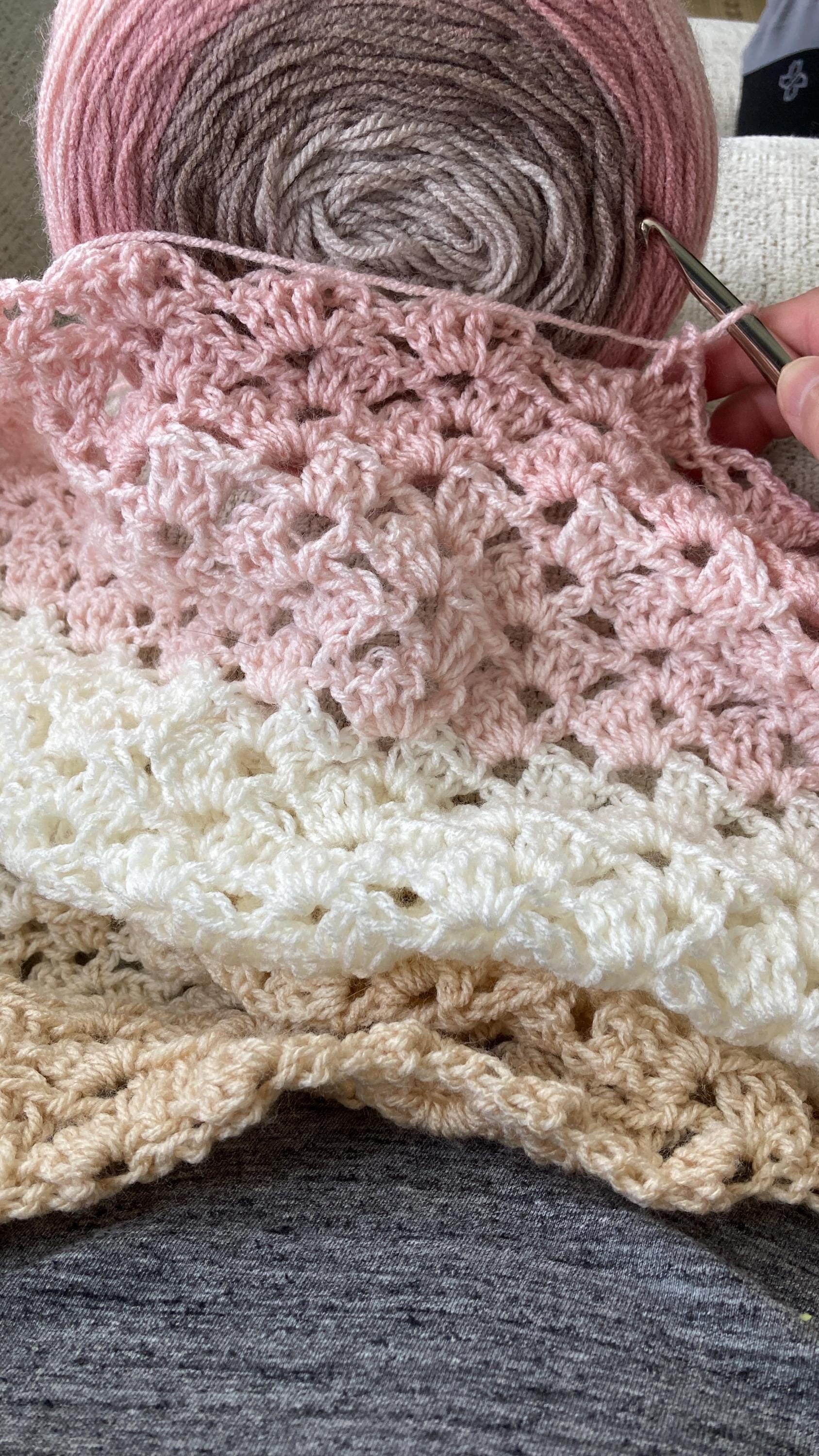 30 Mandala Blanket Crochet Patterns for Round, Square, and Star-Inspired Throws 20 Sandstone and Rose One-Cake Blanket Pattern