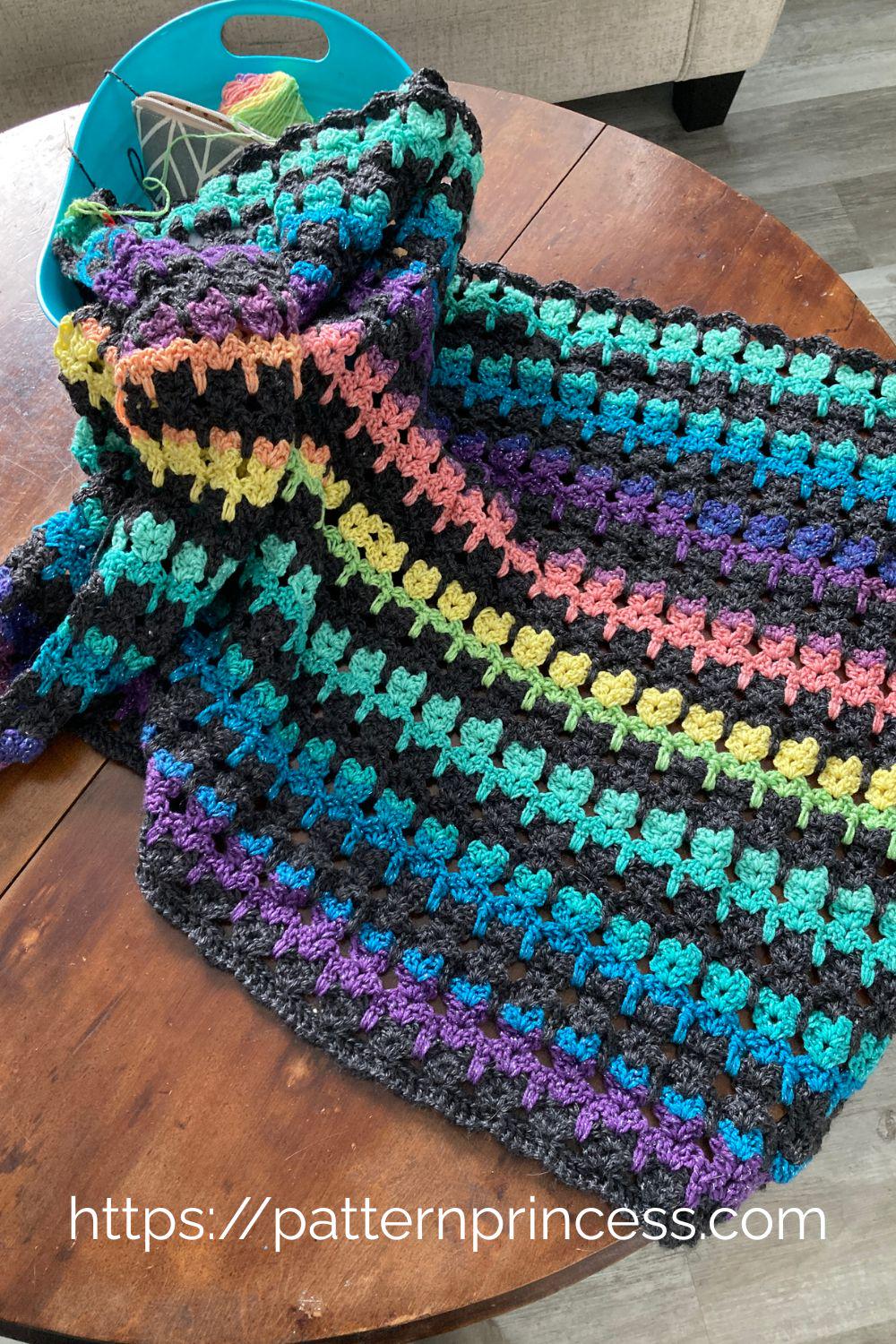 36 Cat Blanket Crochet Patterns: Cozy, Graphic, and Granny-Square Designs 28 Cat Stitch Crochet Blanket Pattern Galaxy Blanket Cat