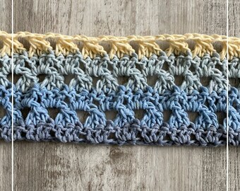 Modern Granny Stitch Crochet Pattern, Triangle Design (Digital PDF)