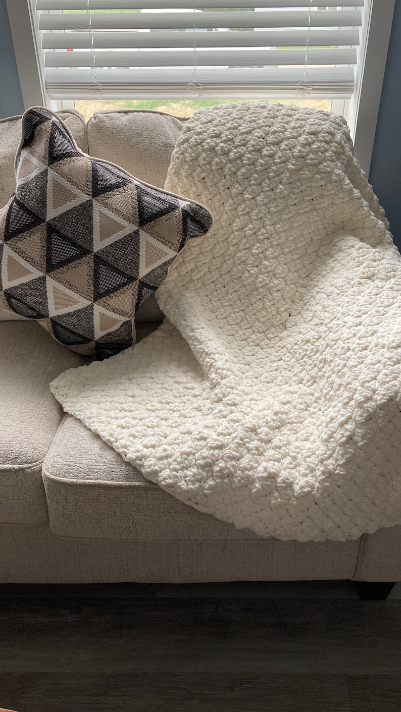 Beginner Super Bulky Crochet Blanket Pattern Printable PDF, beginner friendly, Easy Crochet Chunky Blanket, Simple Crochet Pattern Modern image 9