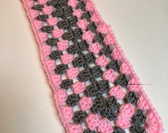 How to Crochet a Rectangle Granny, beginner crochet tutorial, crochet pattern, crochet rectangle tutorial