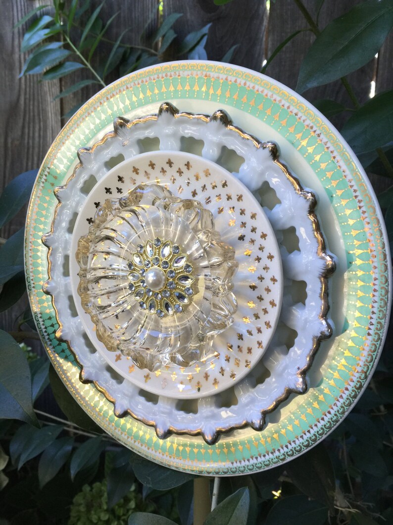 Glass Plate Flower Vintage Glass Mint to Be Etsy