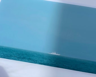 Prêt-à-expédier* Affiche authentique, Photographe contemporain, KIM HAN JUN, <Slow Boat> (Tabletop Lamina Frame)