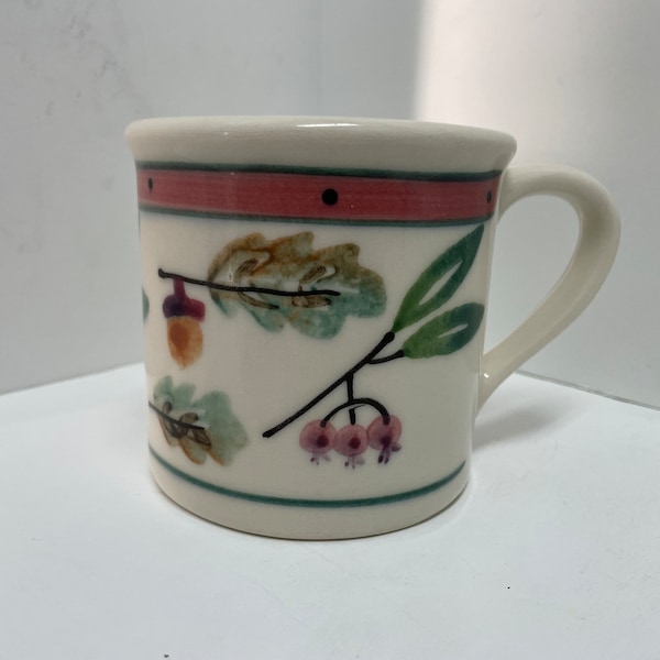 HARTSTONE Pottery Stoneware 14 oz. Coffee Cup/Mug WOODLAND Acorns Oak Leaves Berries Grapes U.S.A.