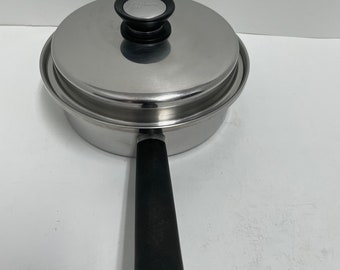 Amway Queen Waterless Multi-ply 18/8 Stainless Steel 1 1/2 Quart