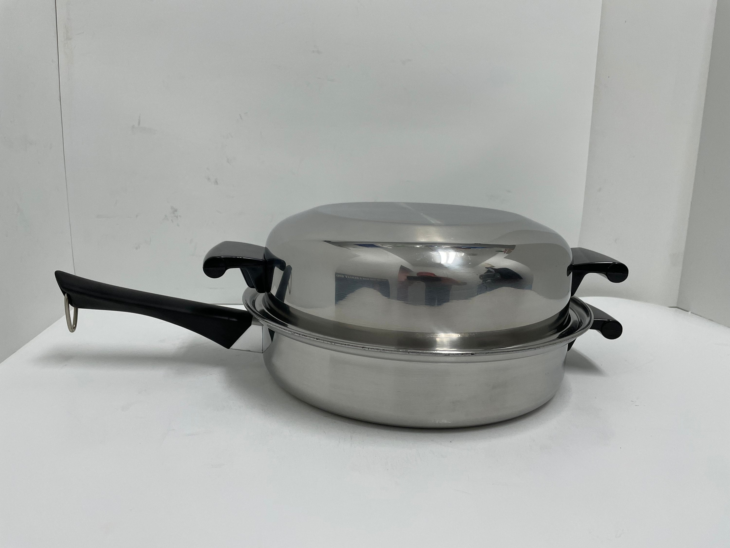 AMWAY QUEEN COOKWARE PANS 18/8 Stainless Steel Made In USA Seldom Used -  household items - by owner - housewares sale