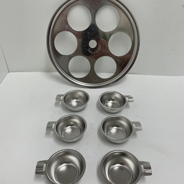 VINTAGE SALADMASTER Stainless Steel 6-Cup Egg Poacher Set (Rack Plus 6 Cups) Good used condition. Made in the U.S.A.