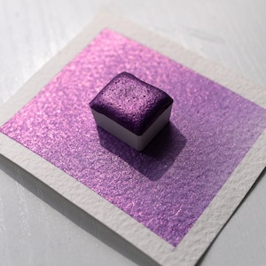 Lava Violet - Shimmer Watercolor - Half Pan - Ręcznie robiona akwarela