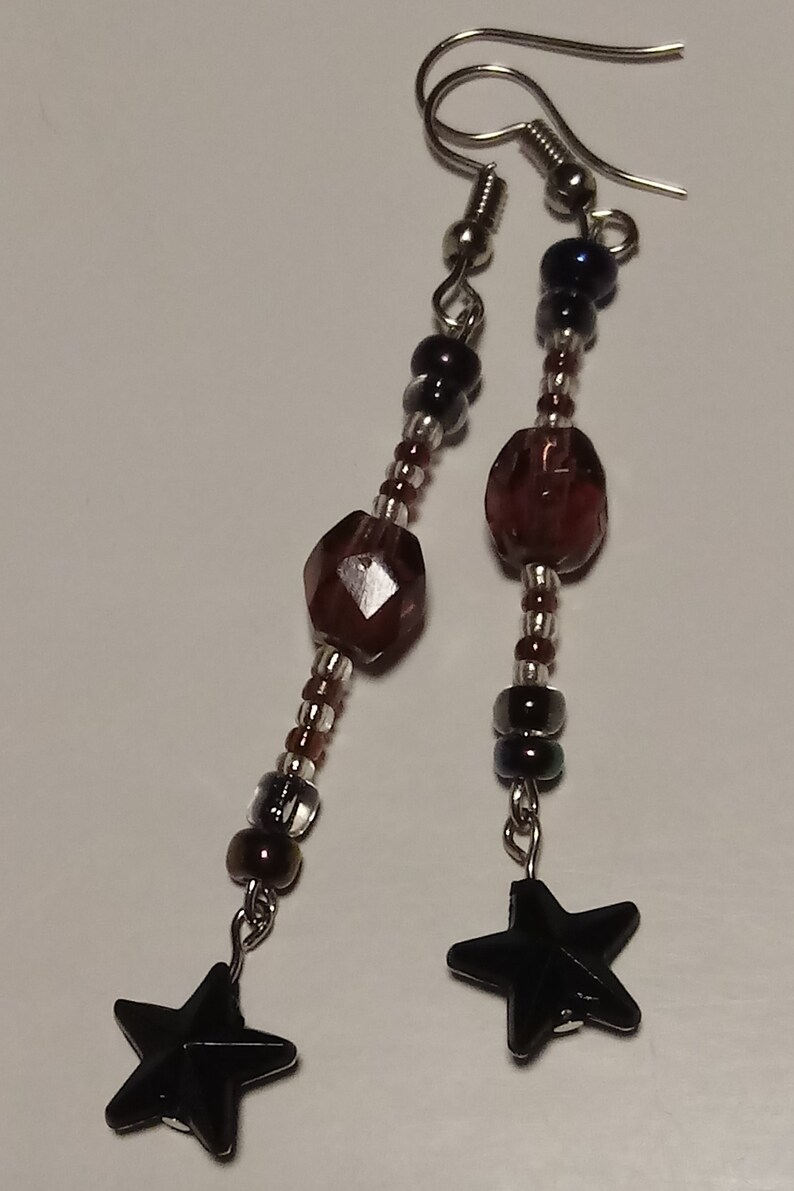 Unicorn Beaded Star Accent and Matching Dangle-Star Earrings Choker-Style Necklace with Silver-Chained