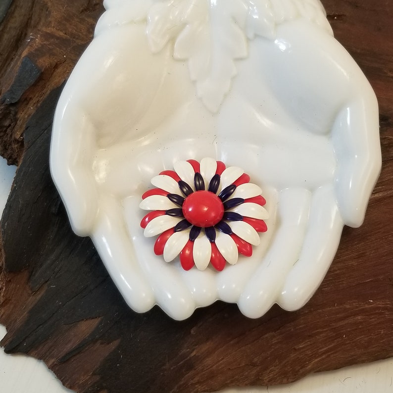 Bold 1970s Patriotic Brooch Patriotic Floral Brooch Holiday Jewelry Red White Blue Flower Brooch 4th of July Jewelry Patriotic Pin