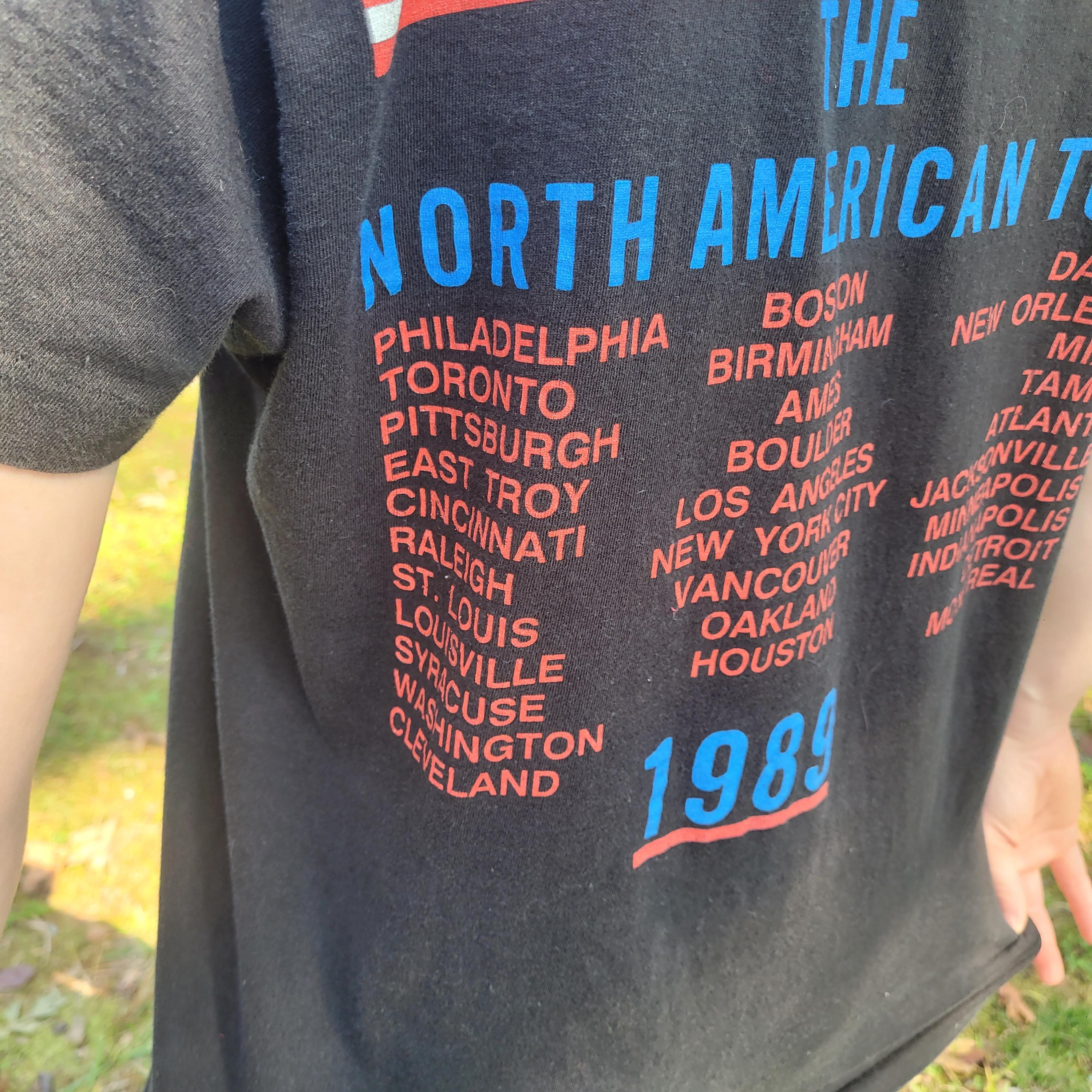 Vintage Rolling Stones 1989 T-shirt: 1989 North American Tour
