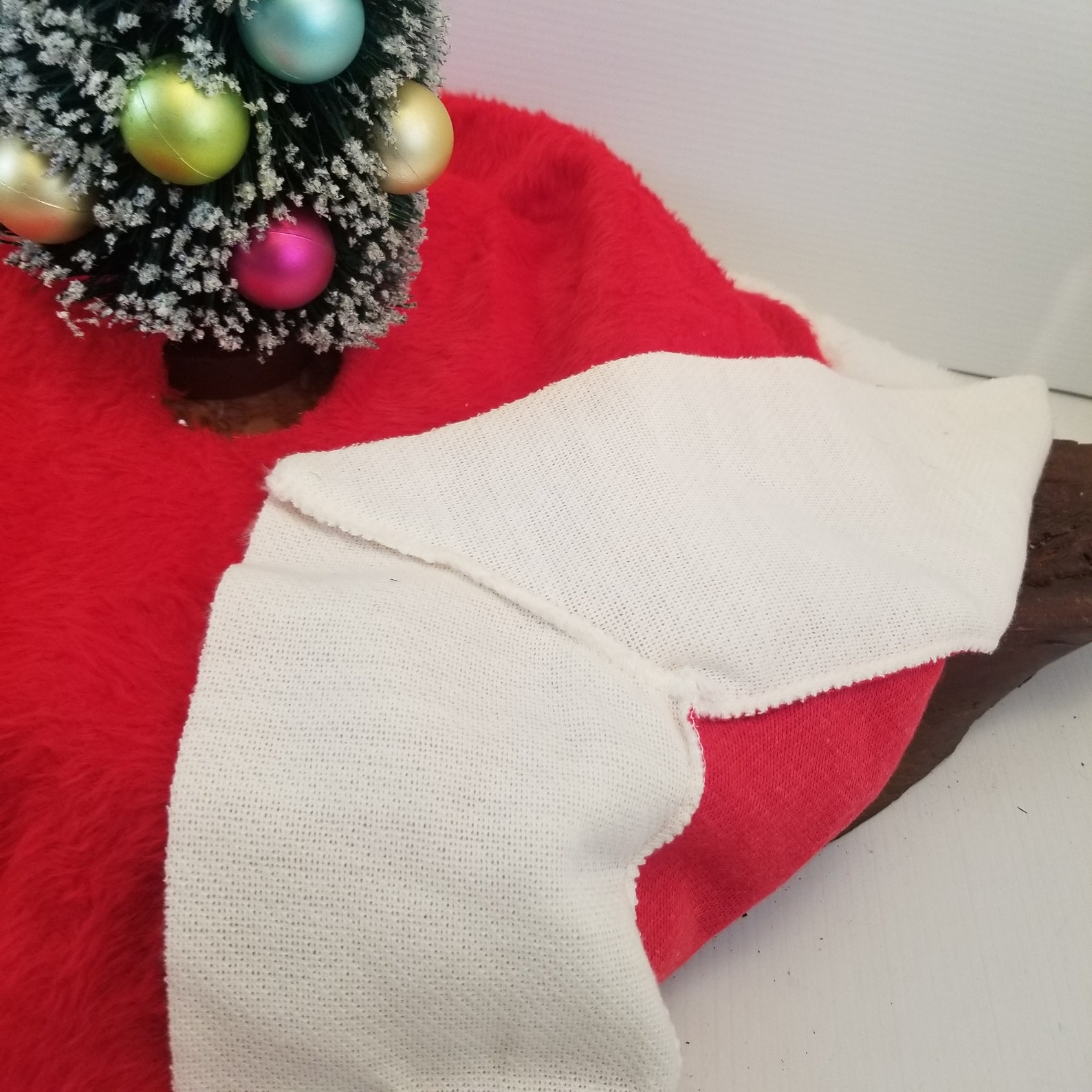 1970's Christmas Tree Skirt Red and White Fur tree Skirt Etsy