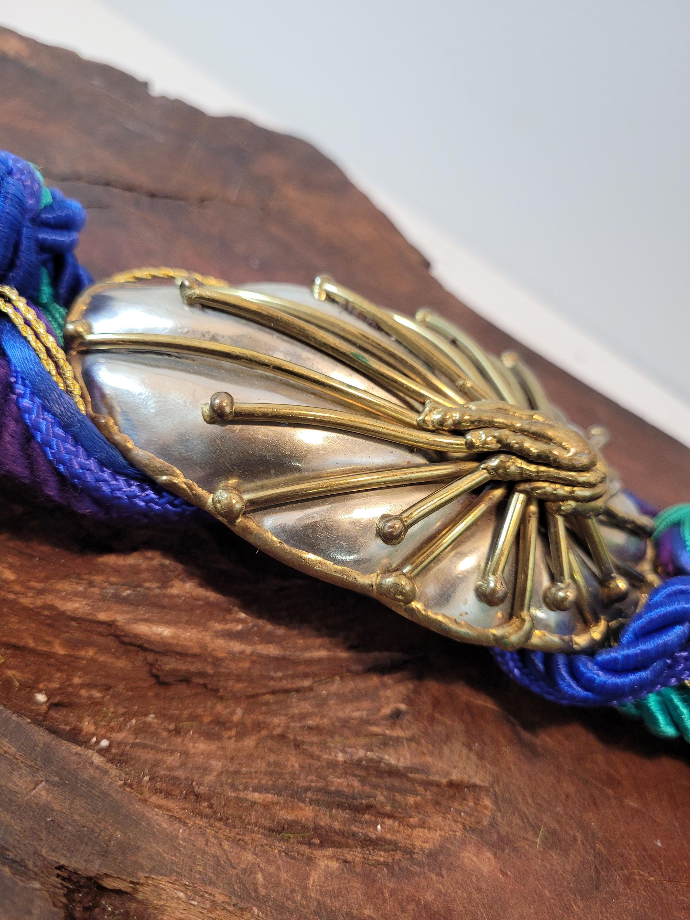Vintage 80s Gold Rope Belt Two Tone Silver Clasp Stretch Waist Statement Day Lor Vintage 80s Gold Rope Belt Two Tone Silver Clasp Waist Cinch  main image 3