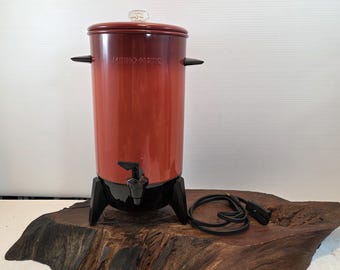 Vintage Mirro-Matic 22 Cup Colormode Percolator Coffee Red and Black