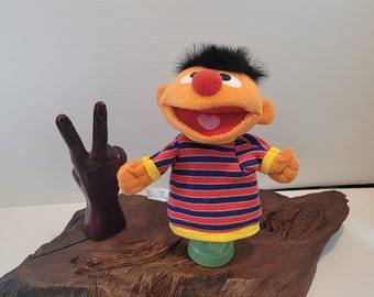 Sesame Street Ernie Hand Puppet, Fisher Price Mattel 2004