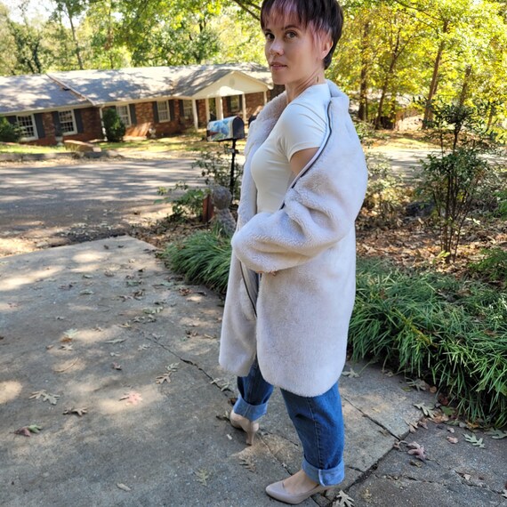 Mod Fuzzy Soft Vintage Diagonal Zip Up Coat Ladies - image 8