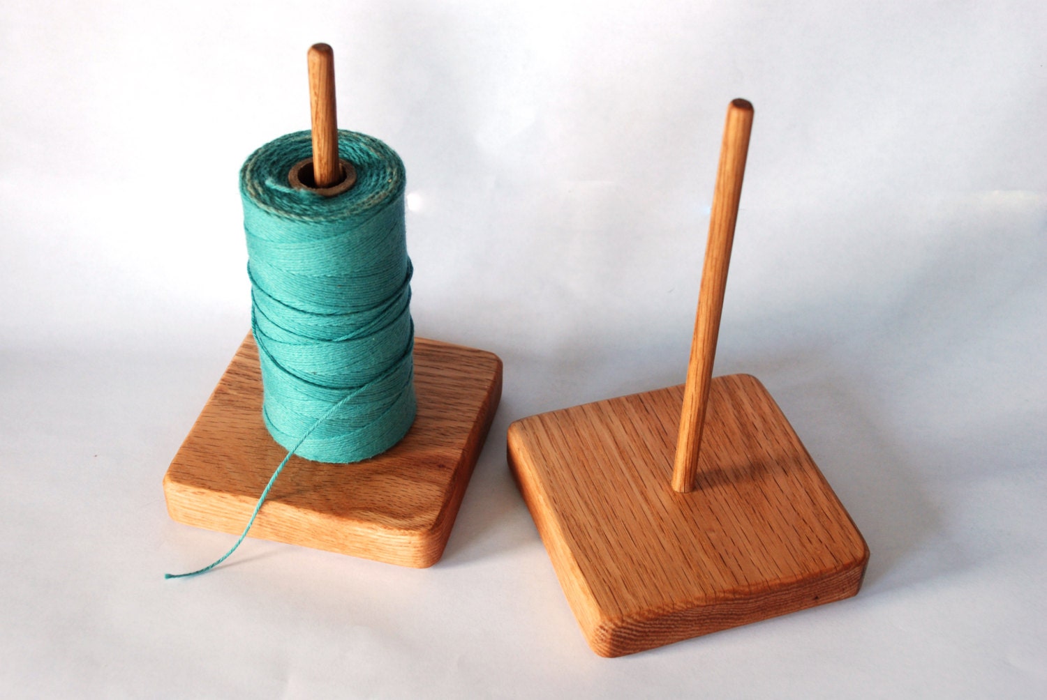 Wrist Thread Ball Holder, Hold Your Thread Handy for Tatting and Knitting  on the Go 