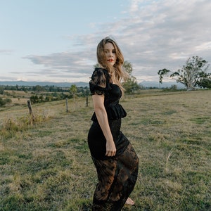 Long black skirt, Black lace skirt image 2