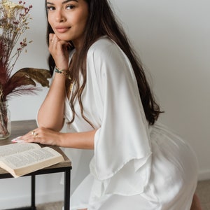 Weiße Braut immer bereit Gewand, Satin Gewand für Hochzeitstag, Braut Dessous weiß Satin Gewand